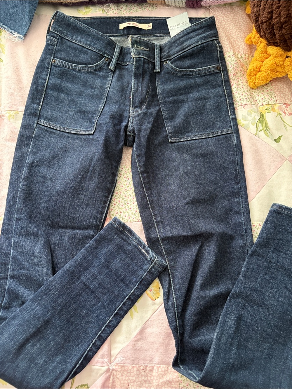 Levi's Women's Dark Indigo Skinny Jeans